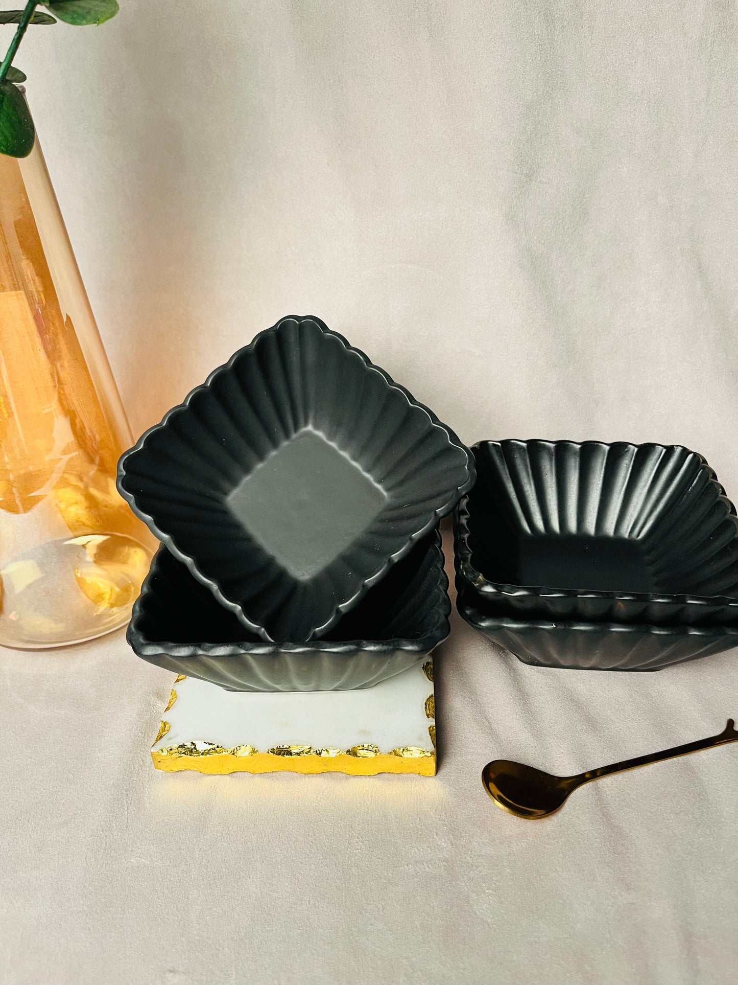 Ebony Elegance Square Bowls